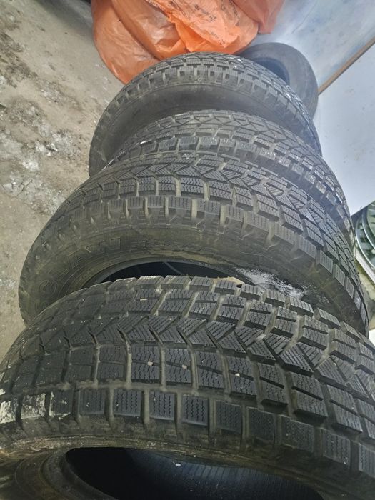 Продам шины 4шт.