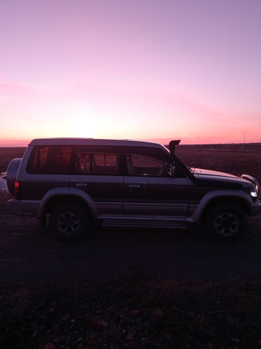 Продам Паджеро 2