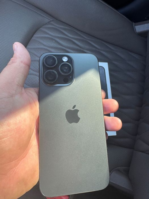 Продам Iphone 15 pro max