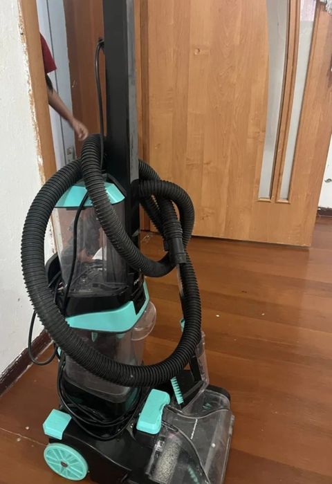 Отдам пылесос бесплатно