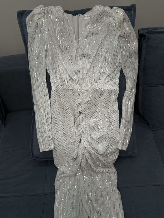 красивое  платье  40-42 размера