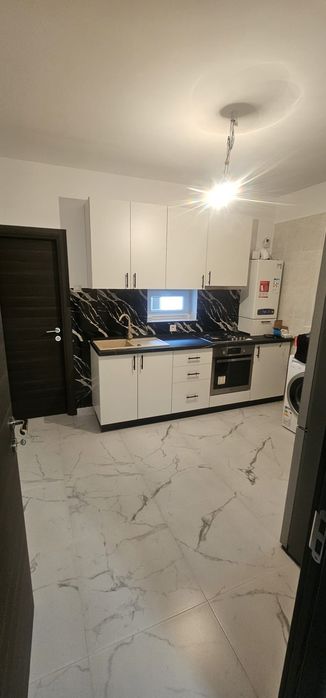 Închiriez apartament Nou la Casă (parter)600€  telefon 0723380602