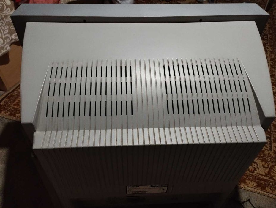 Телевизор  NEO неразлечим от нов