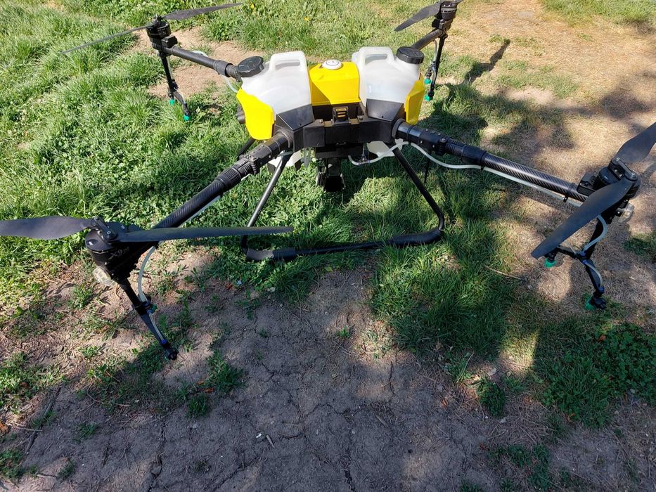 Drona agricola ADT AQUILA S 20L ca NOUA