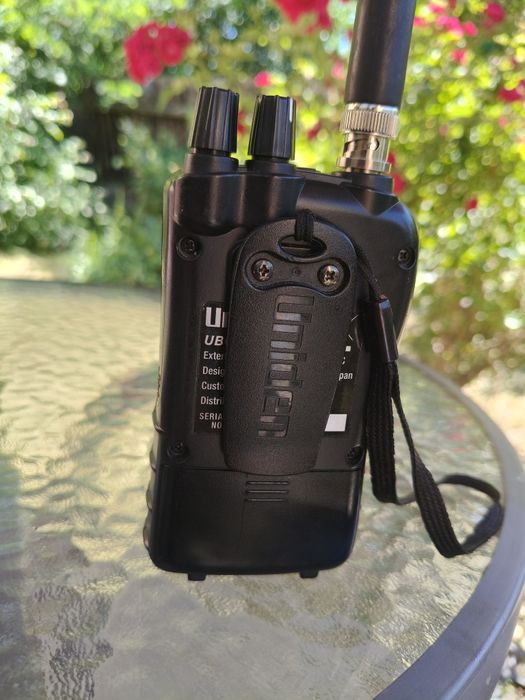 Uniden UBC92XLT, radio scanner