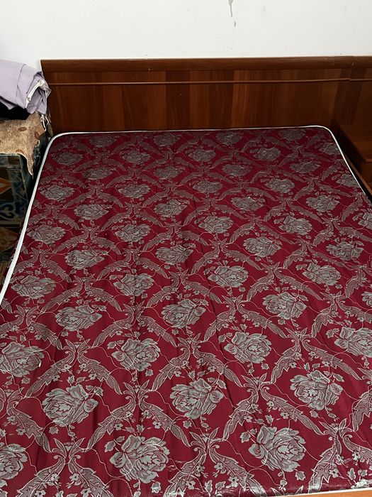 Продается кровать спальный