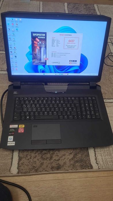 Laptop Gaming Clevo cu i7 8700k , gtx 1080 de 8 gb /256 biti , 32 gb ram -monstru in gaming