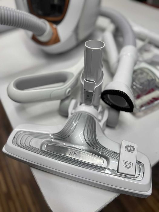 (RESIGILAT) Aspirator fara fir Rowenta X-O 160 IX7777EA