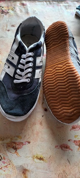 Мъжки обувки голям размер