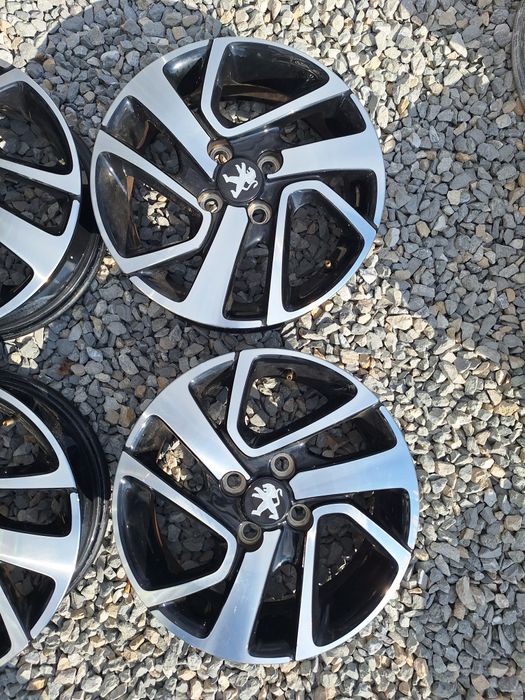 4x100..15цола.4.5j ET35 оригинални Пежо