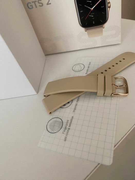 Чисто нов Смарт часовник Amazfit GTS2 + 5 каишки подарък