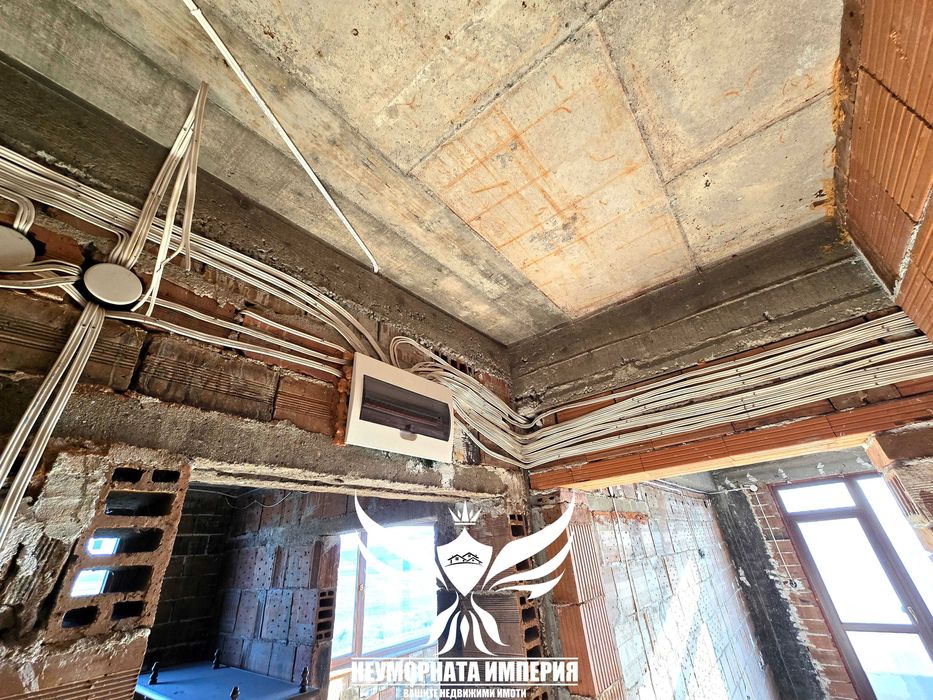 Продава се Промишлена сграда в Асеновград - 1500 кв.м за 141 €/кв.м - Снимка #16