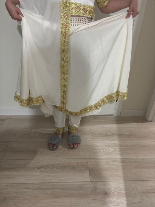 Индийский костюм