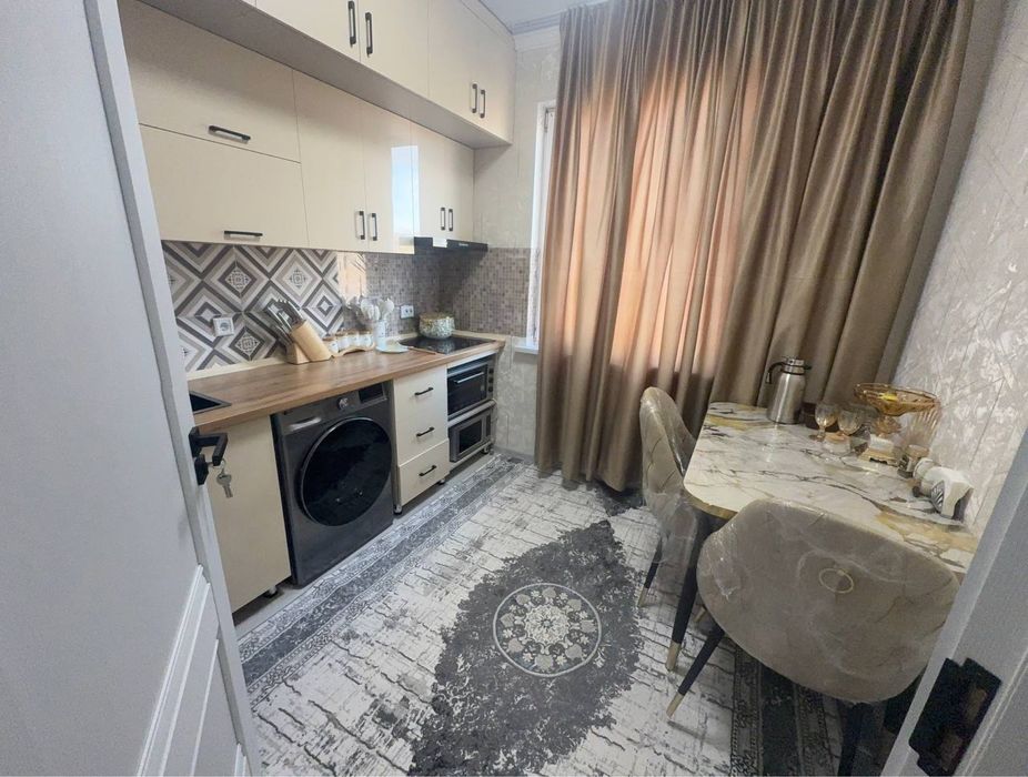 Novastroyka Sotiladi 2 xona