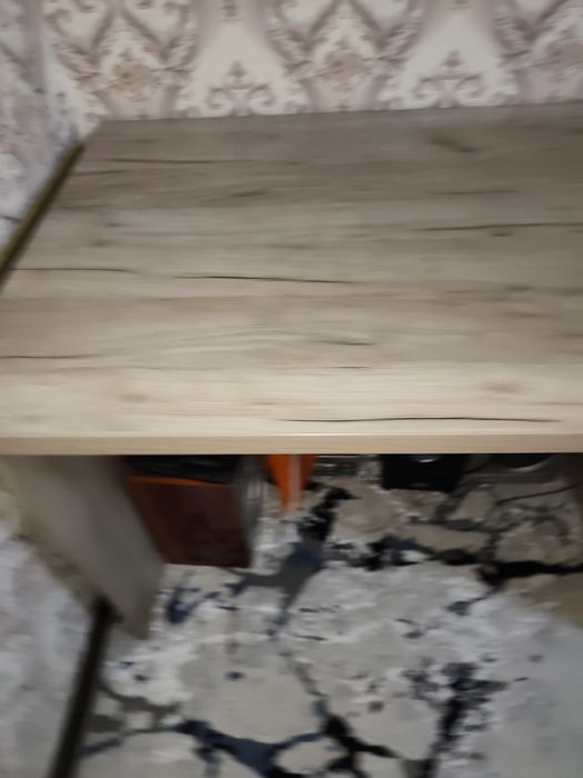 Стол компьютерный письменный