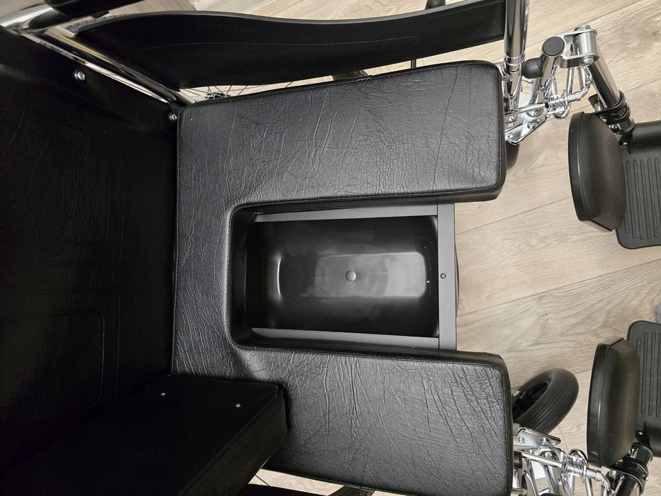 Продам коляску инвалидную