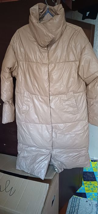 Продам женские куртки зима