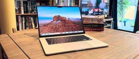 MacBook Air 13 M3 laptop