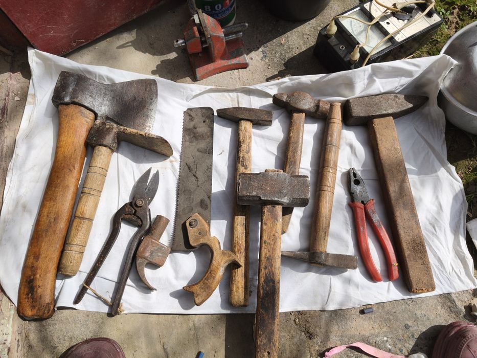 Продам инструменты для ремонта