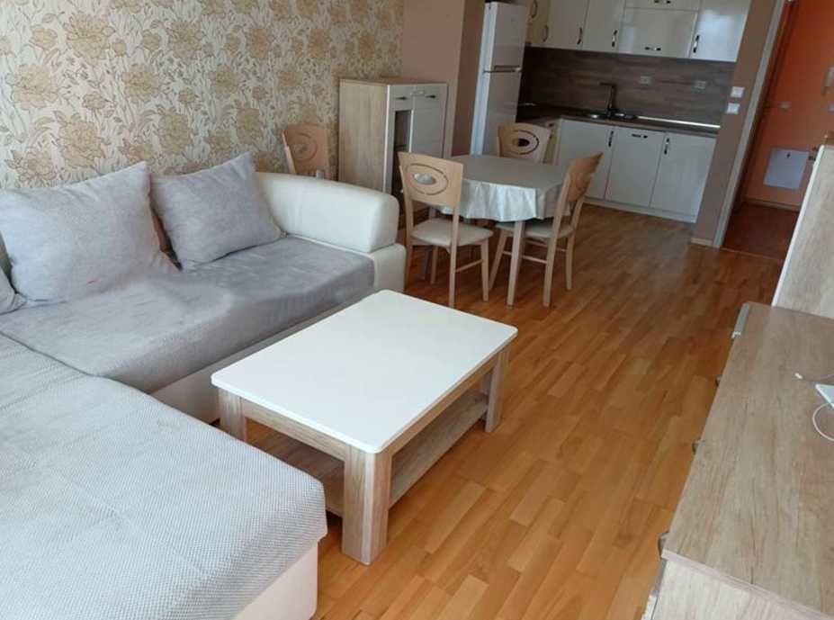 Двустаен ап Хаджи Димитър под наем