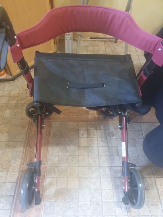 Инвалидна количка