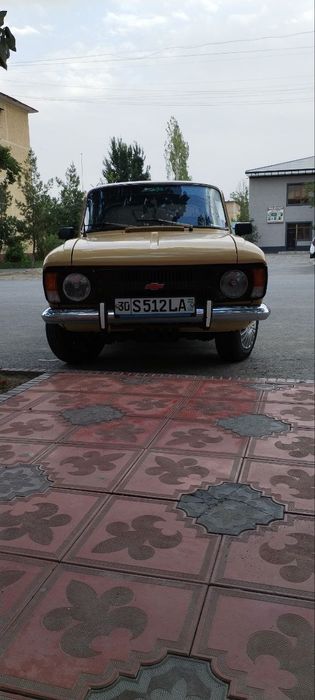 Москвич     м412