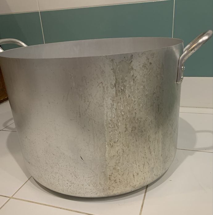 Кастрюля бак 50л, 40л, новые.