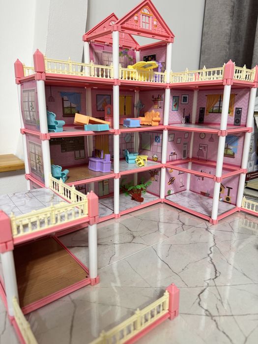 Домик для девушек