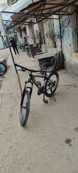 Alyuminiy velosiped sotiladi