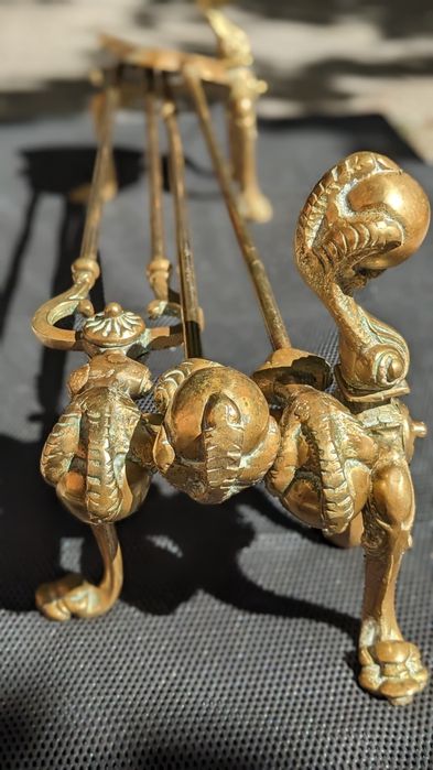 Unelte pt semineu, bronz ,gheara cu bila