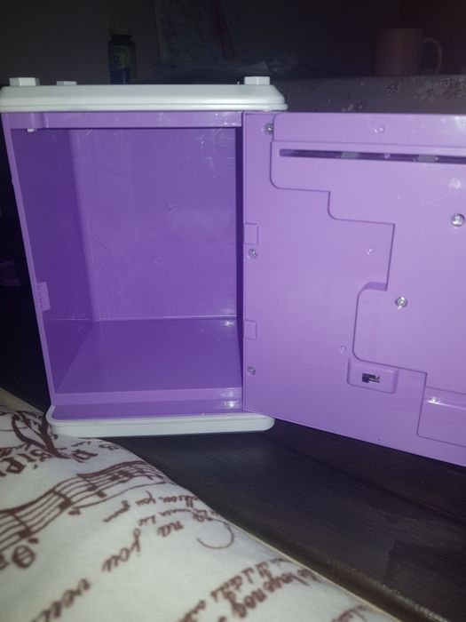 Игрушечный сейф для денег