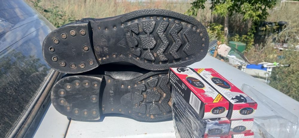 Продам Сапоги Керзовые.