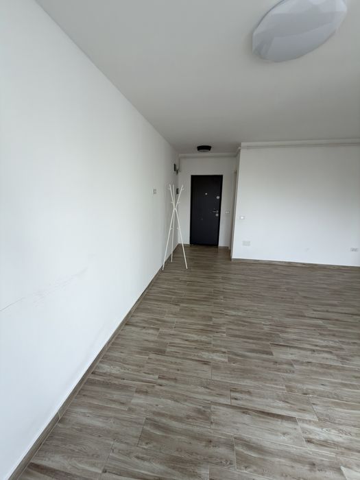 Inchiriez ap 2 camere pentru birou