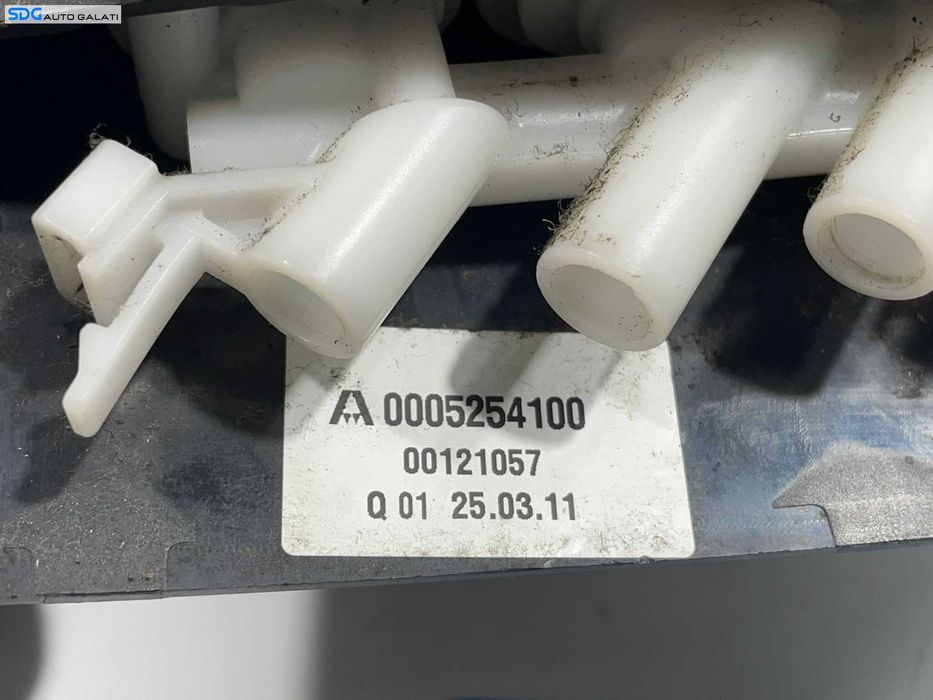 Unitate Consola Butoane Reglaj Scaun Scaune Vacuum Mercedes Clasa C Class W204 2007 - 2015 Cod A0005254100 A0008007978 [L3863]