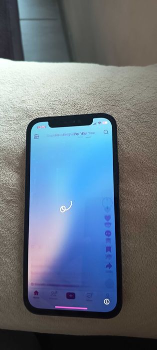 Iphone 12 64gb  батерия 75%