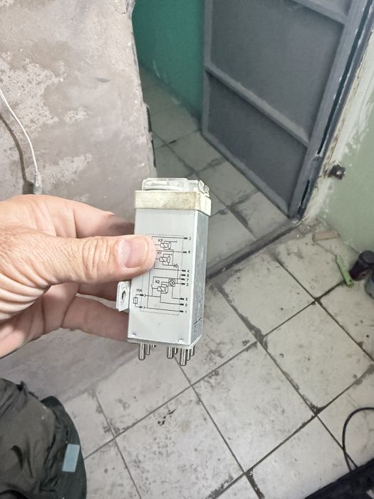 Мерседес 124 разные запчасти