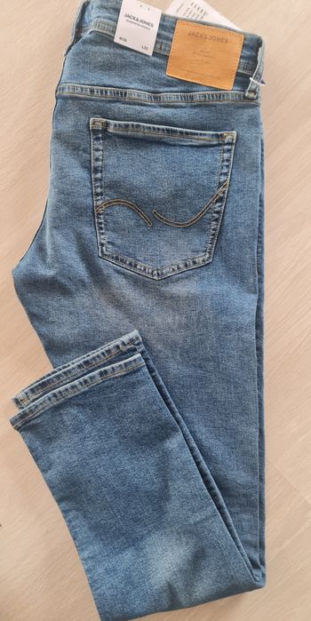 Blugi Jeans Jack and Jones 36/32  slim fit cu etichetă