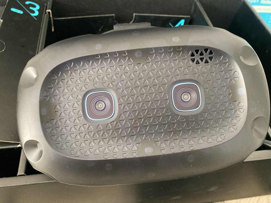 HTC VR Vive Cosmos Elite