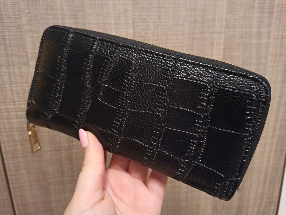 Нова дамска чанта + портмоне