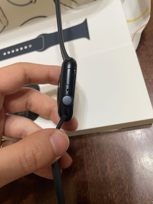 Apple Watch SE (Gen 2)