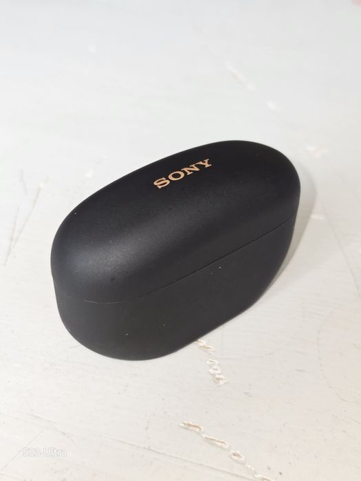 Продам наушники WF-1000XM5