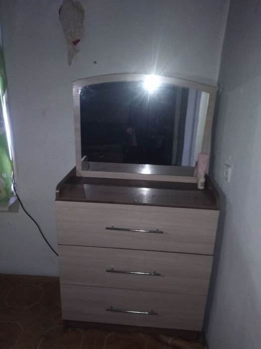 Спальный гарнитур