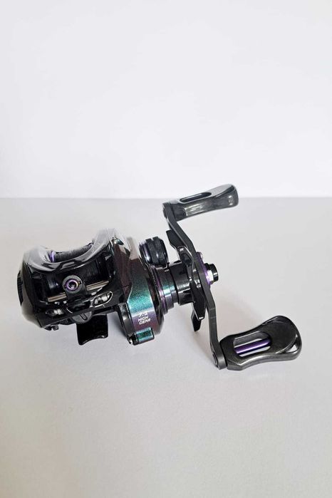 Mulineta Baitcast Tsurinoya Black Knight   si Tsurinoya XF 50