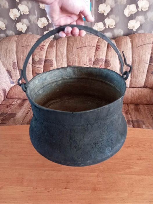 Продавам бакърен котел