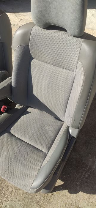 Салон Subaru Forester седалки Субару Форестър