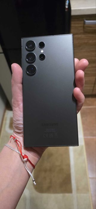 Продавам Sansung S24 ultra 512 GB