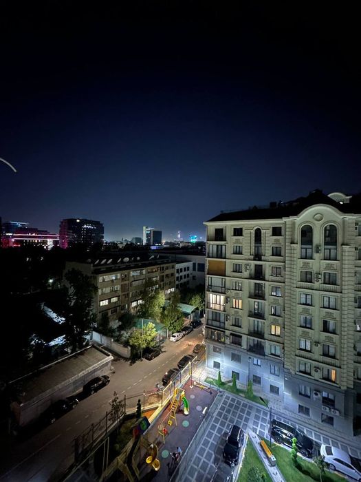 2-комнатная квартира 60 м², Юнусабадский район, 7 этаж, ЖК Мухташам