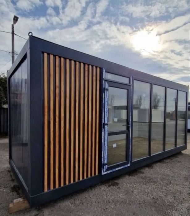 Vand containere pentru locuit