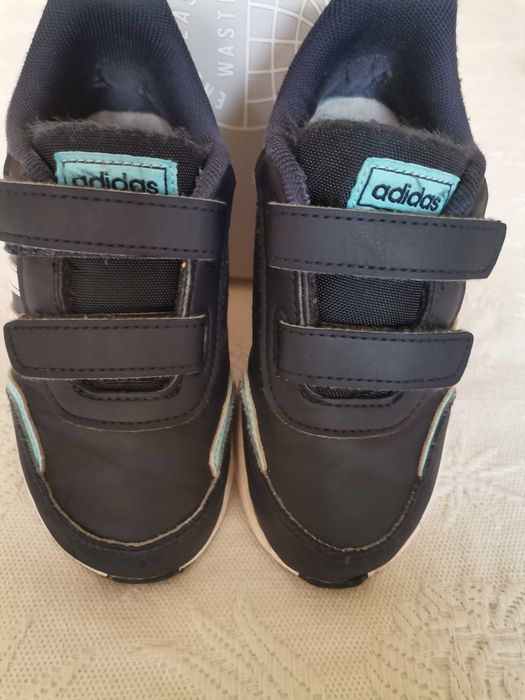 Детски маратонки и сандали