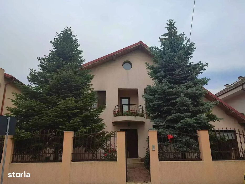 Vila 5 camere 230 mp utili curte 350 libera Sfantul Ioan Disponibila